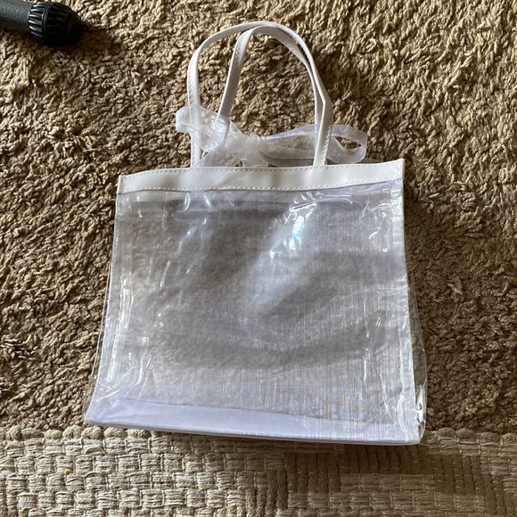 Mary Kay Handbags - NEW❤️ Mary Kay Clear Tote Bag